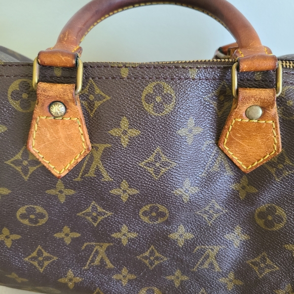 LV Speedy 30 - Picture 9 of 16